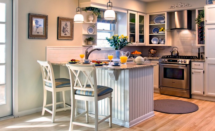 How to decorate a small room with kitchen