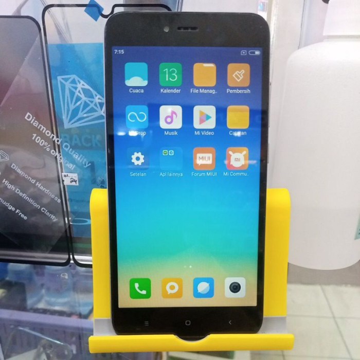 Redmi xiaomi 2gb 16gb internal garansi tahun terpercaya jualan aman toko silahkan jelasnya bawah klik